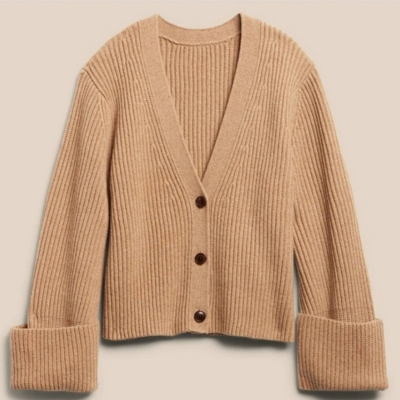 Banana Republic Camel Cashmere and Wool Blend Cardigan Size Small - Picture 2 of 12